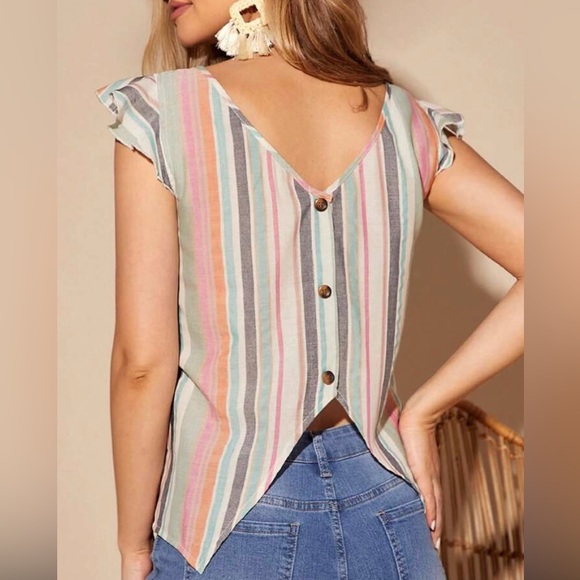 Colorful short sleeves blouse with stripes. Size XL. - Picture 1 of 5